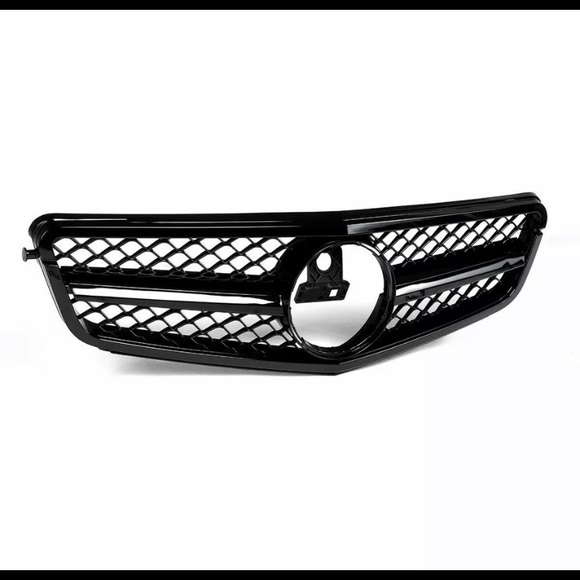 Mercedes w204 amg style grille - Picture 1 of 3
